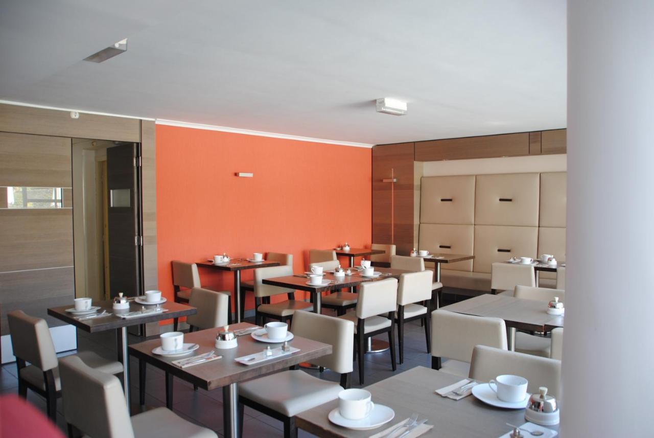Le Churchill Hotel & Spa Carnac Εξωτερικό φωτογραφία