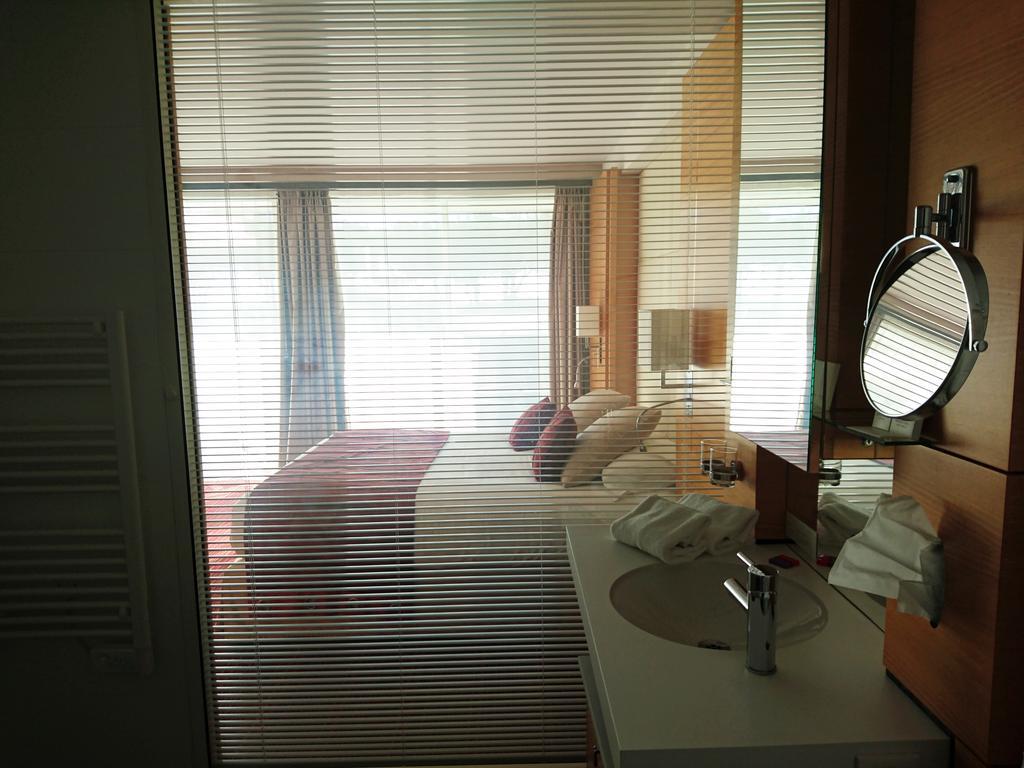 Le Churchill Hotel & Spa Carnac Εξωτερικό φωτογραφία